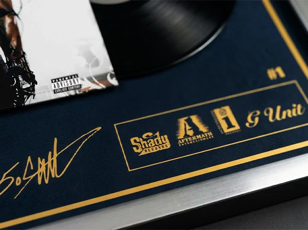 "The Massacre" PLAQUE- AUTOGRAPHED by 50! - Image 4